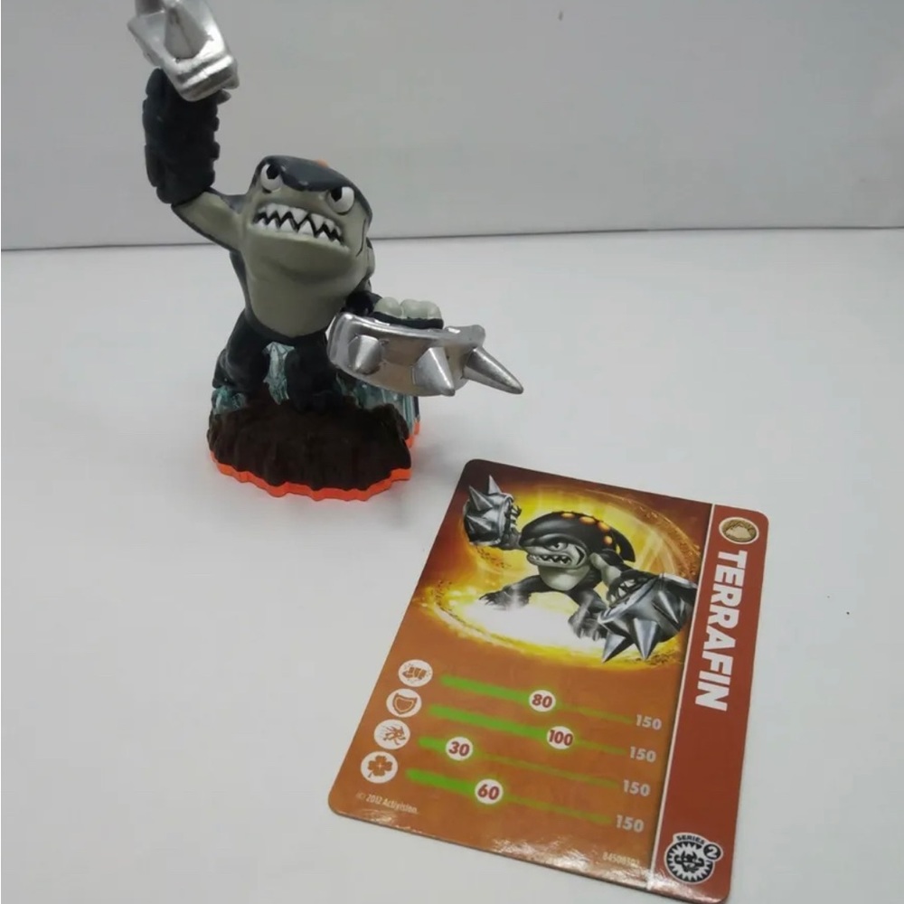 Terrafin 2012 Activision Skylanders Giants Figure Character Orange Card/code